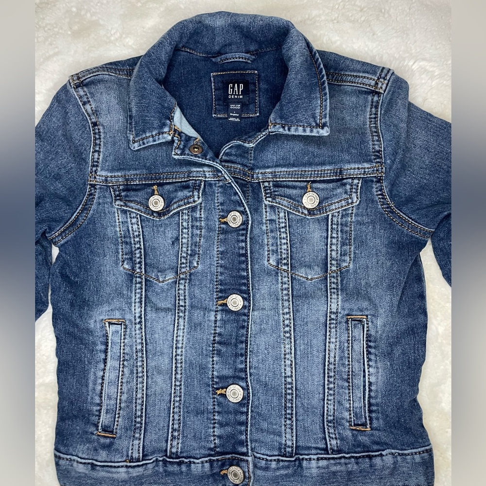 Girls Gap Jean Jacket-Size Large